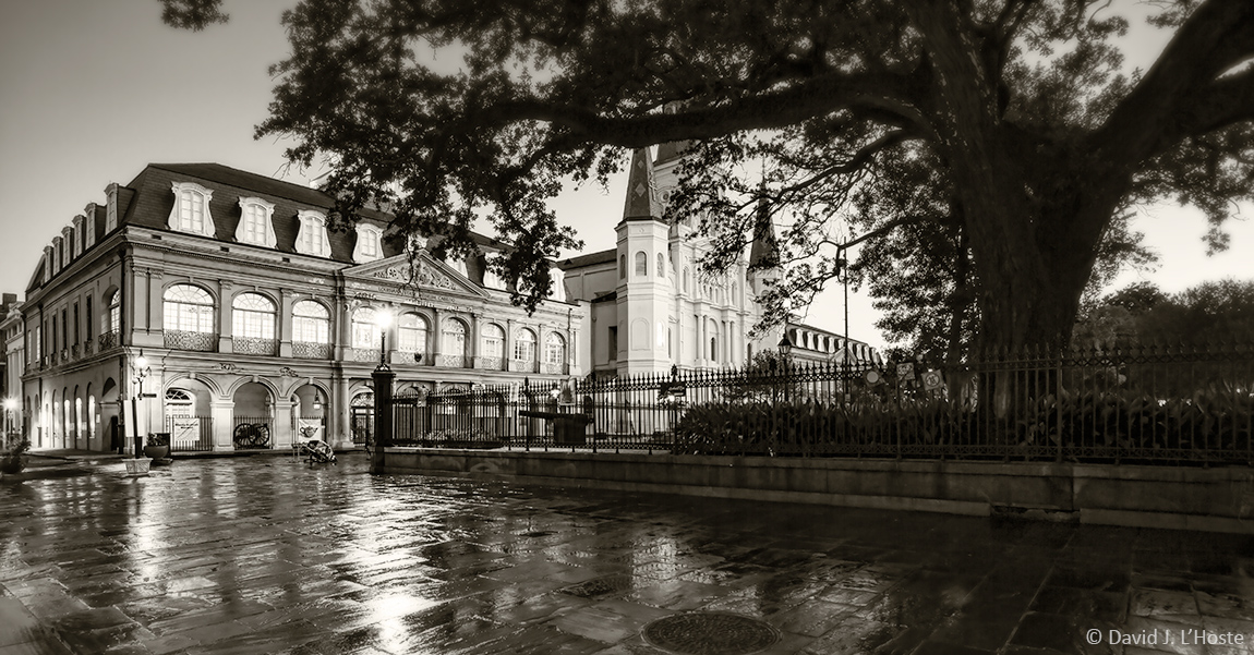 Cabildo and St. Louis Cathedral, French Quarter, New Orleans (6275 bw)
